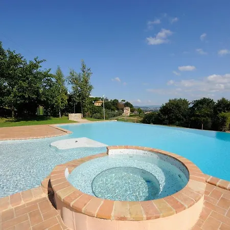 Il Vecchio Mandorlo Κατάλυμα σε φάρμα Περούτζια