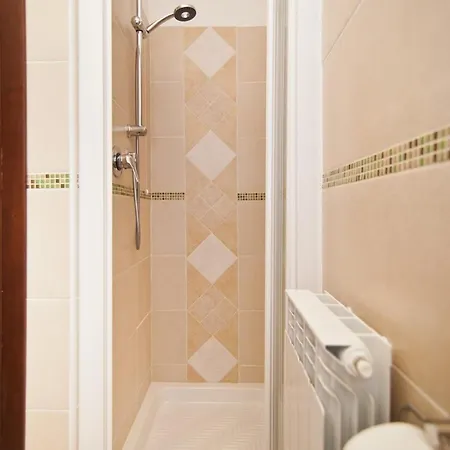 Il Vecchio Mandorlo Farm stay
