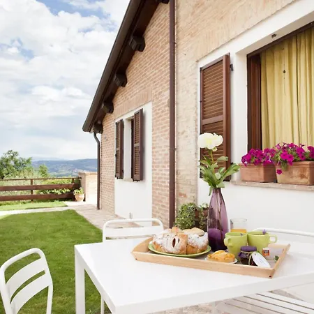 Farm stay Il Vecchio Mandorlo Perugia
