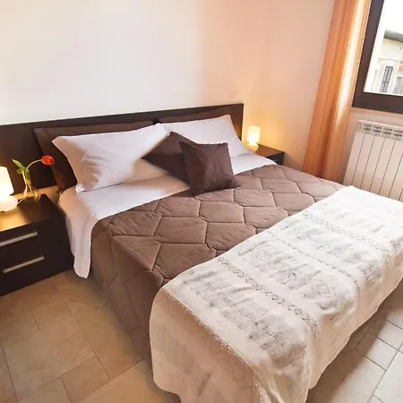 Bauernhof Il Vecchio Mandorlo *