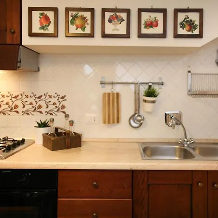 Κατάλυμα σε φάρμα Il Vecchio Mandorlo *