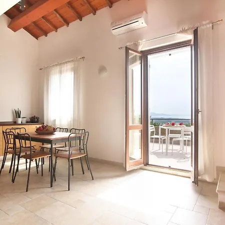 Il Vecchio Mandorlo * Περούτζια