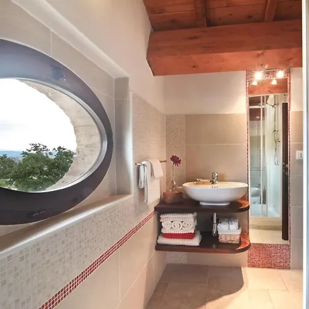 Il Vecchio Mandorlo Περούτζια