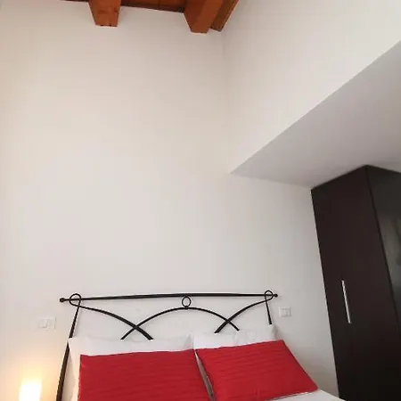 Farm stay Il Vecchio Mandorlo Perugia