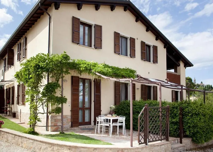 Lantgård Il Vecchio Mandorlo *