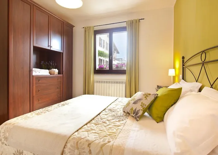 Lantgård Il Vecchio Mandorlo *