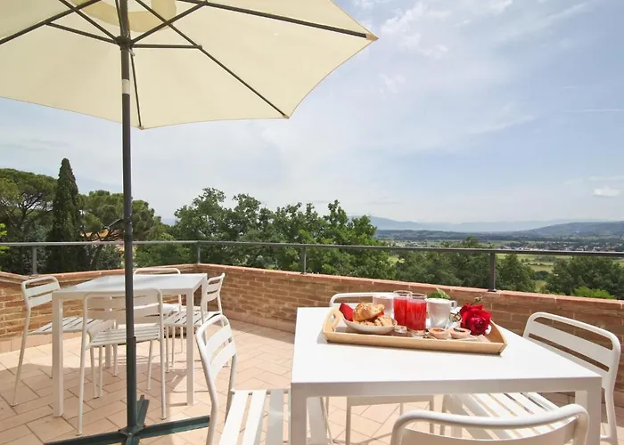 Il Vecchio Mandorlo Farma *