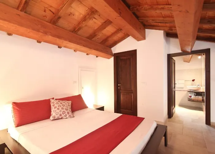 Lantgård Il Vecchio Mandorlo