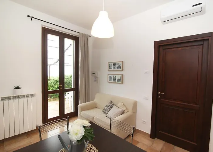 Lantgård Il Vecchio Mandorlo